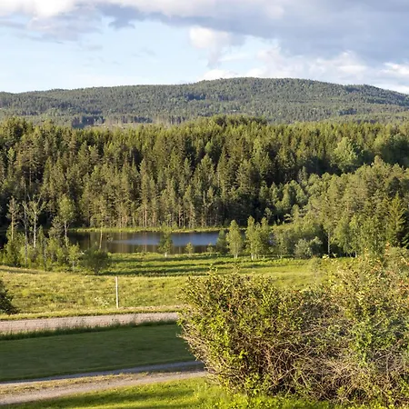 Gardsferie I Naerheten Av Bo Sommerland Norem