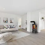 Ferienhaus Luksusfolelse I Hjertet Av Naturen Med Jacuzzi