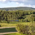 Luksusfolelse I Hjertet Av Naturen Med Jacuzzi Norem